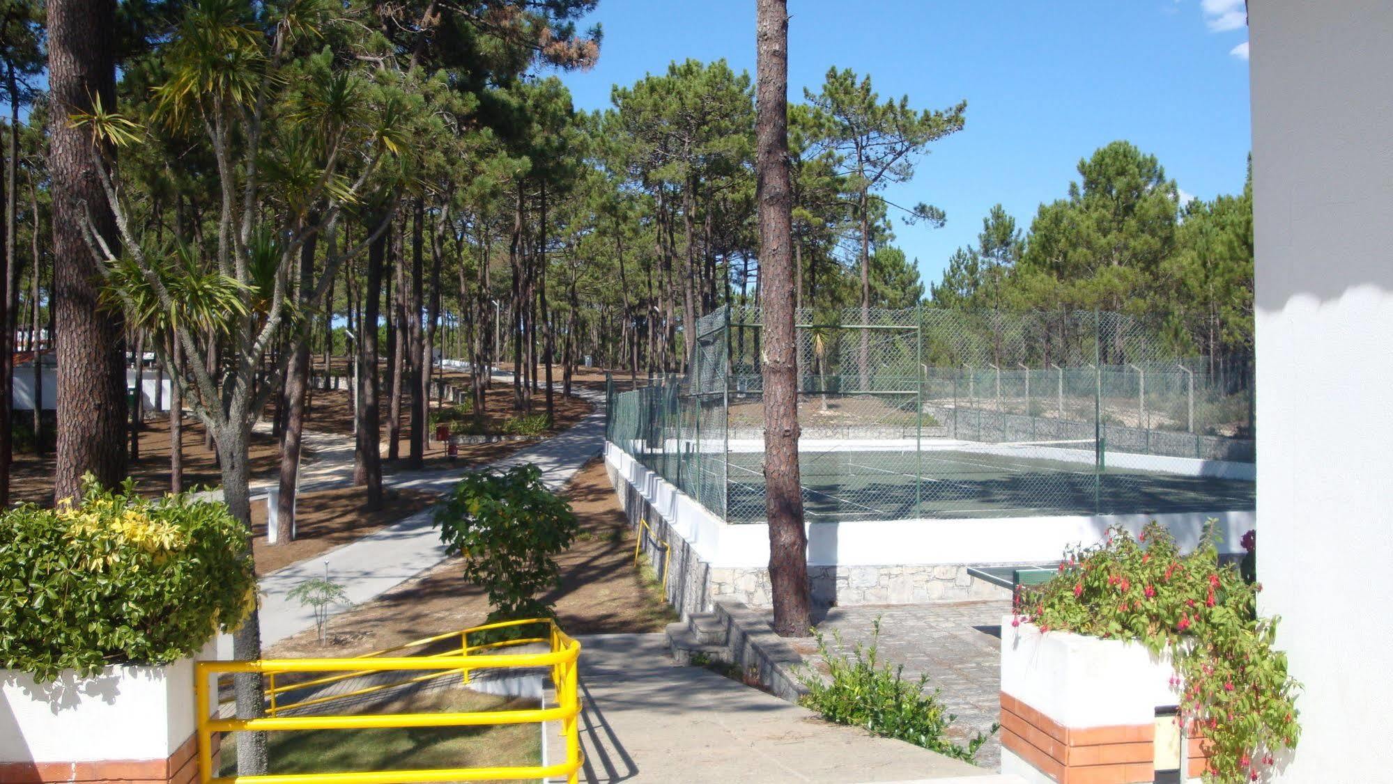 Orbitur Valado Bungalows Caravan Park Otel Nazaré Dış mekan fotoğraf